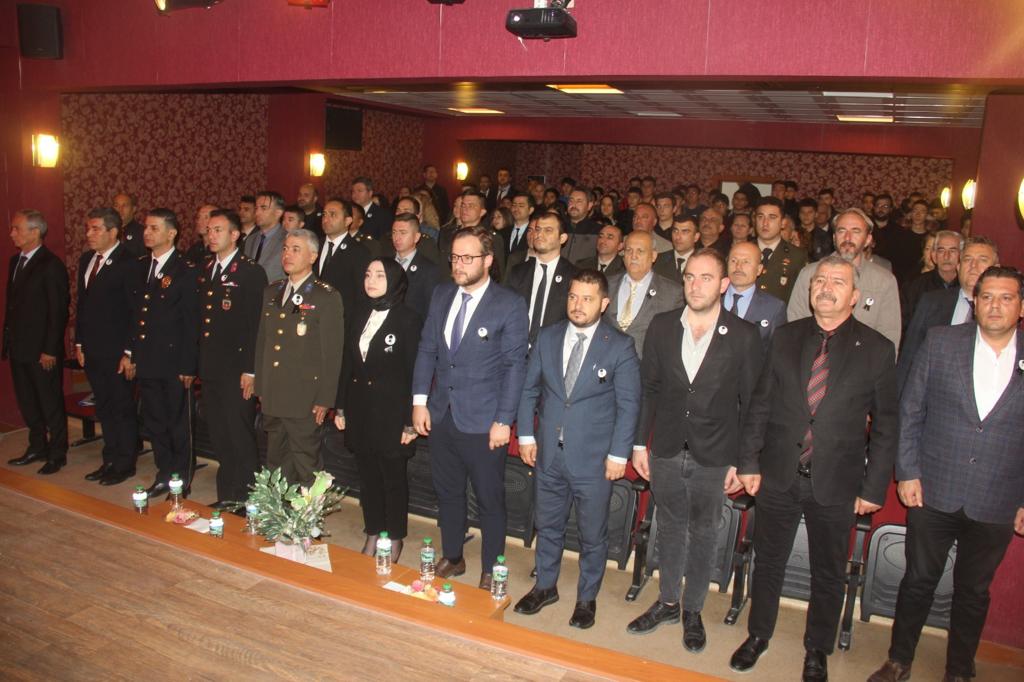 Kaymakamımız Rabia NAÇAR ÇANAKCIOĞLU, Cumhuriyetimizin kurucusu Gazi Mustafa Kemal Atatürk'ün 85.yıl dönümü anma programına katıldı.