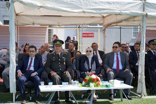 19 Mayıs Atatürk'ü Anma, Gençlik ve Spor Bayramı İlçemizde büyük bir coşkuyla kutlandı. 